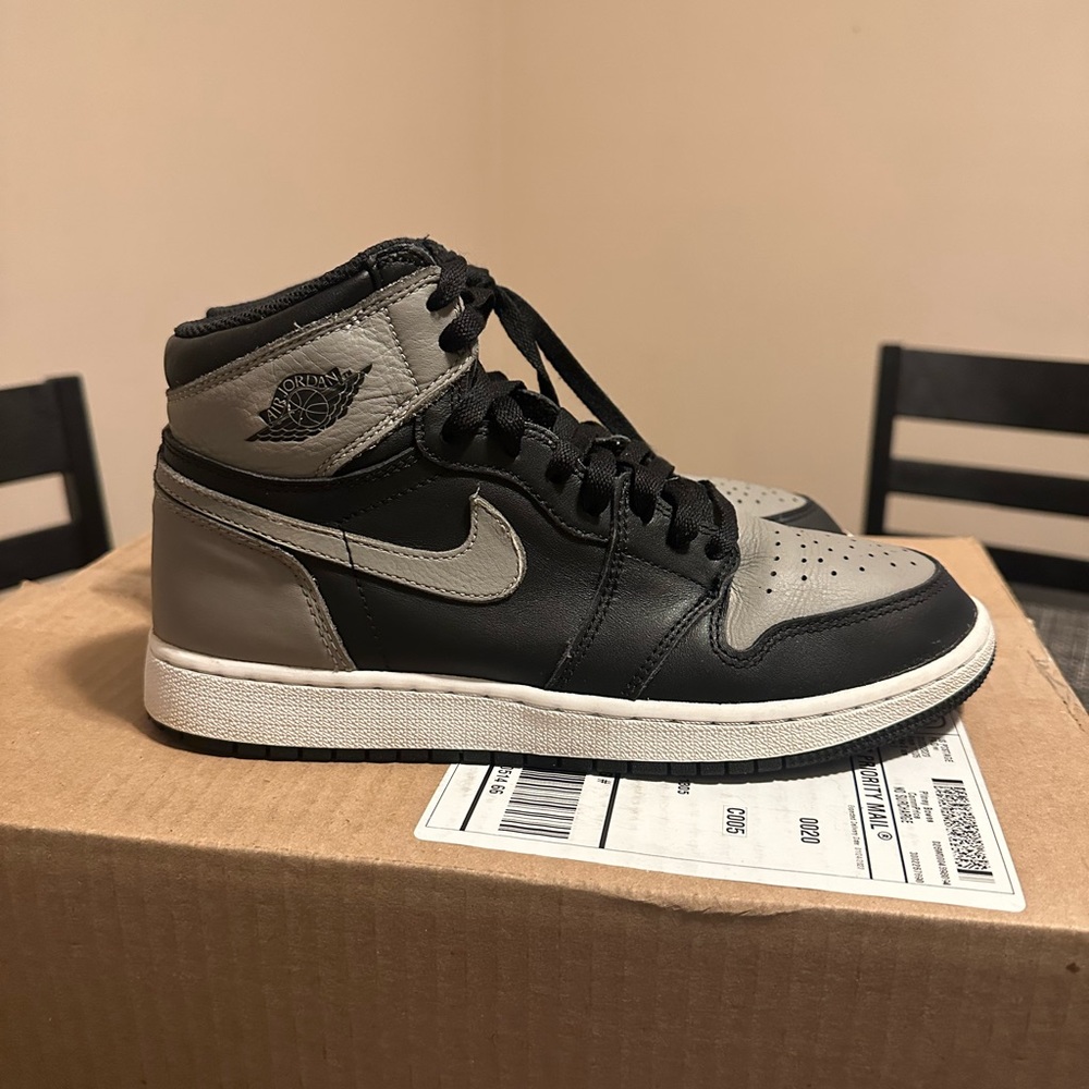 Jordan Retro 1 High Og “Shadow” - Size 7